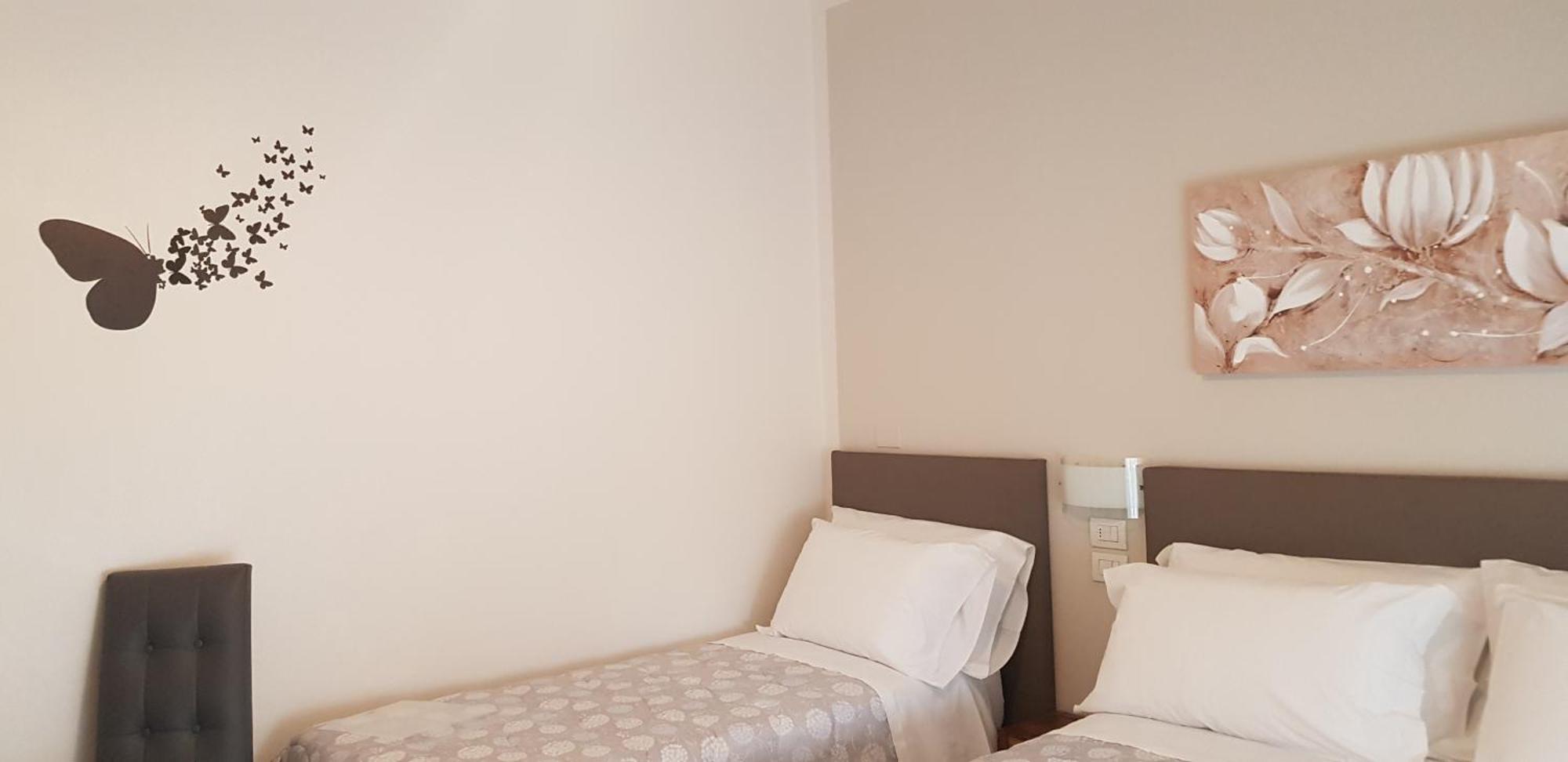 Hotel Margherita Meuble Sirmione Bagian luar foto