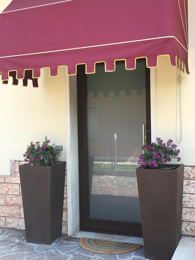 Hotel Margherita Meuble Sirmione Bagian luar foto